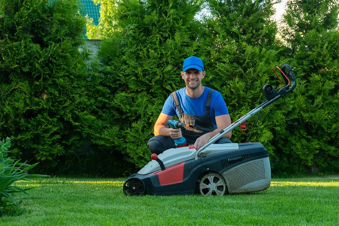 Lawn Care Businesses: Do They Need Insurance? 